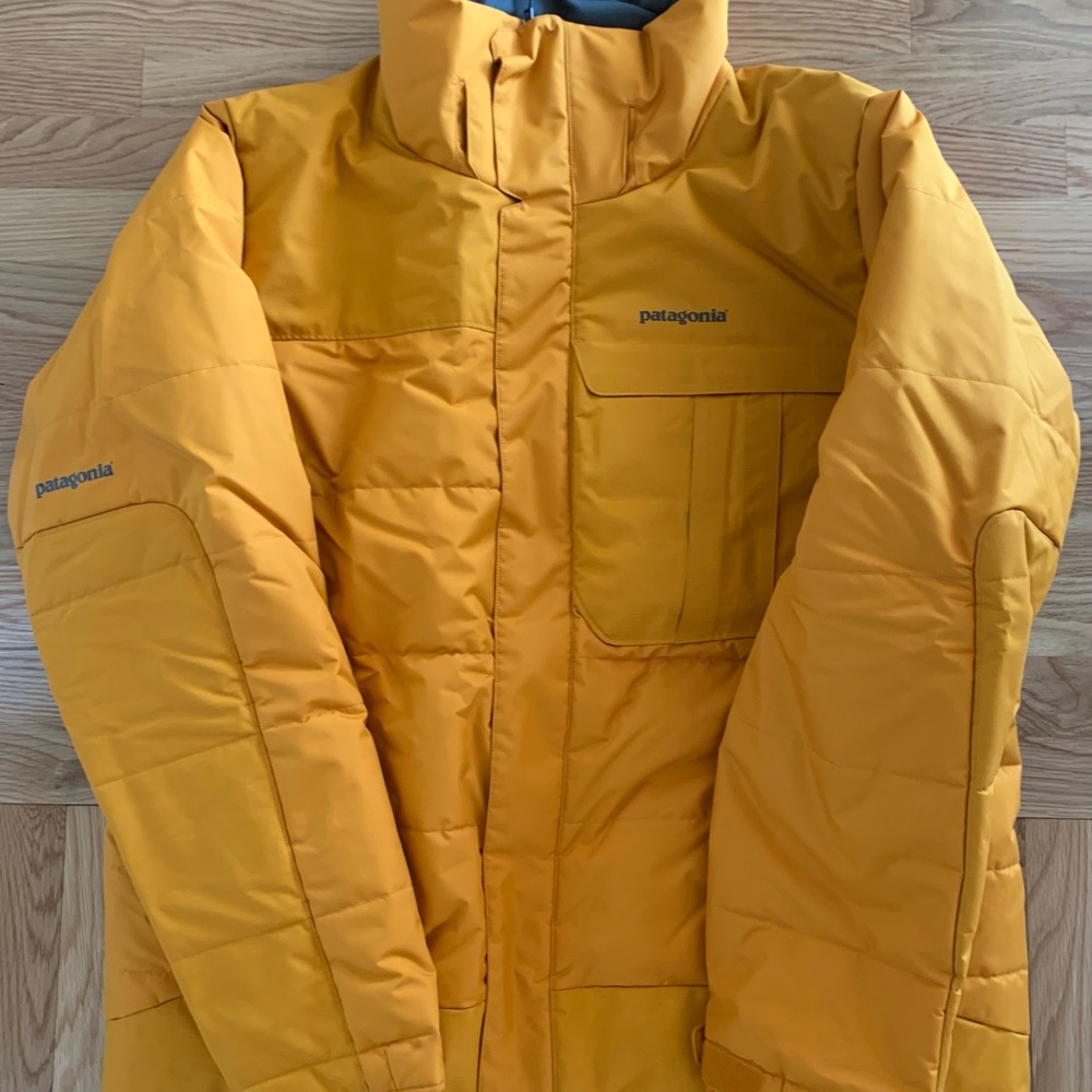 Patagonia ski/snowboard jacket